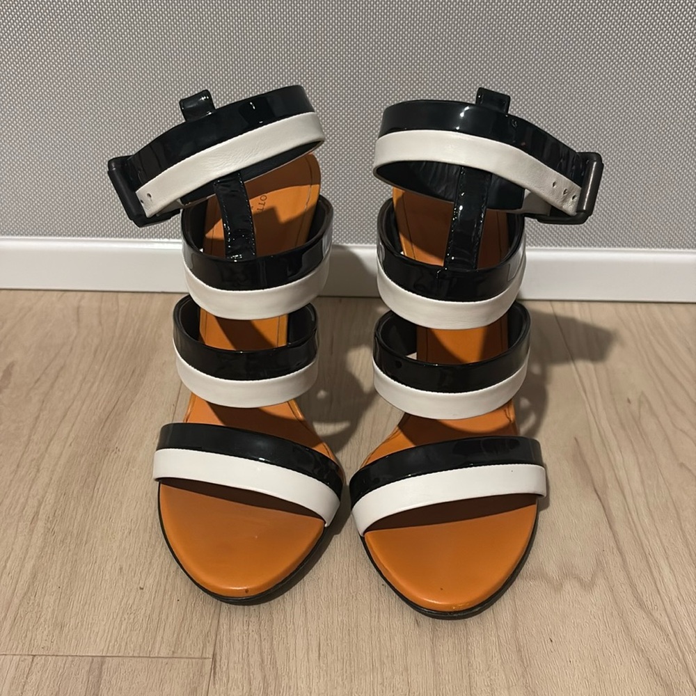 Bottega Veneta Black & White Strappy Sandals with Orange soles
